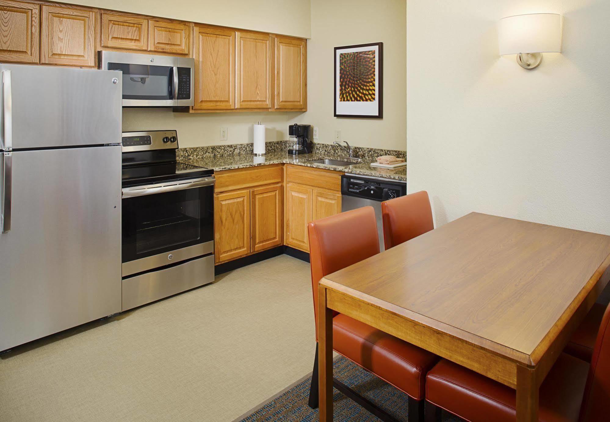 Residence Inn Dallas Park Central Εξωτερικό φωτογραφία