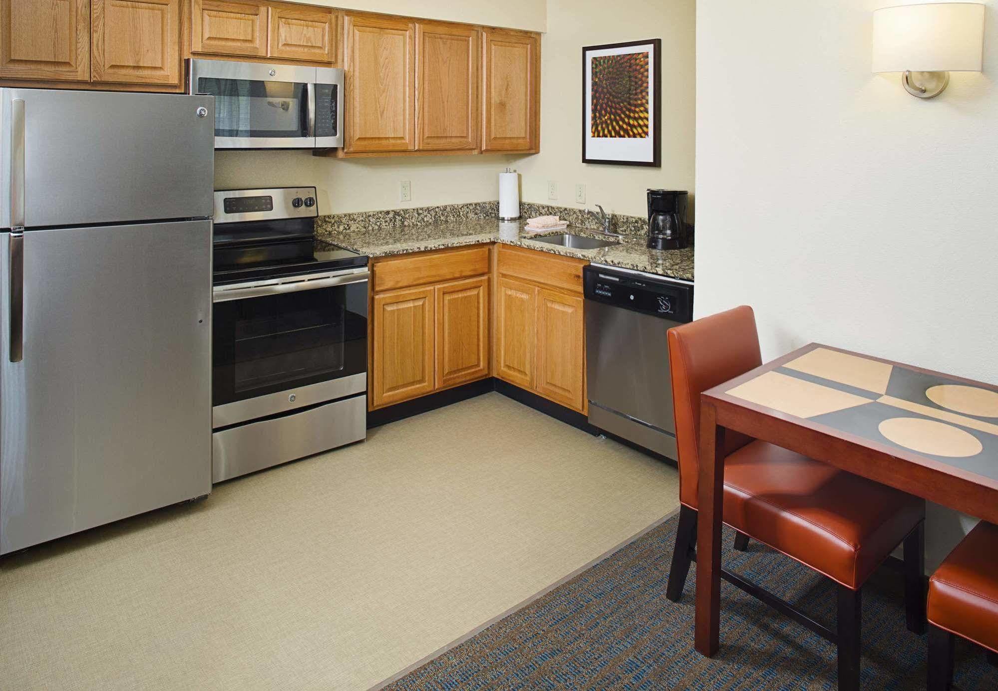 Residence Inn Dallas Park Central Εξωτερικό φωτογραφία